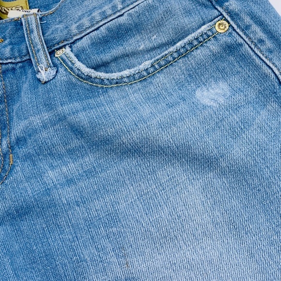 EUC Old Navy Ultra Low Waist Light Wash Distressed Denim Jean Shorts - Picture 3 of 7